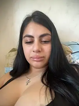 Snapshot of LilyLovell chatting on May 26, 2026, 11:52 am LilyLovell online show from May 26, 2026, 11:52 am