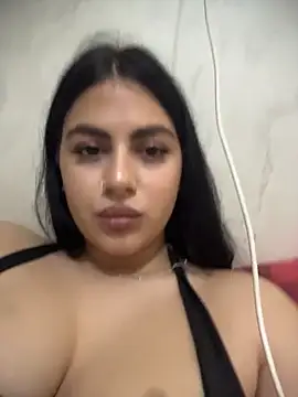 Snapshot of LilyLovell chatting on May 24, 2026, 6:08 pm LilyLovell online show from May 24, 2026, 6:08 pm