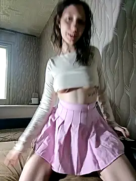 Snapshot of Emi_black chatting on May 21, 2026, 7:17 am Emi black online show from May 21, 2026, 7:17 am