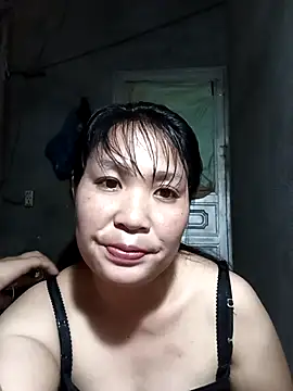 Snapshot of Beola-mi chatting on April 24, 2026, 2:02 am Beola-mi online show from April 24, 2026, 2:02 am