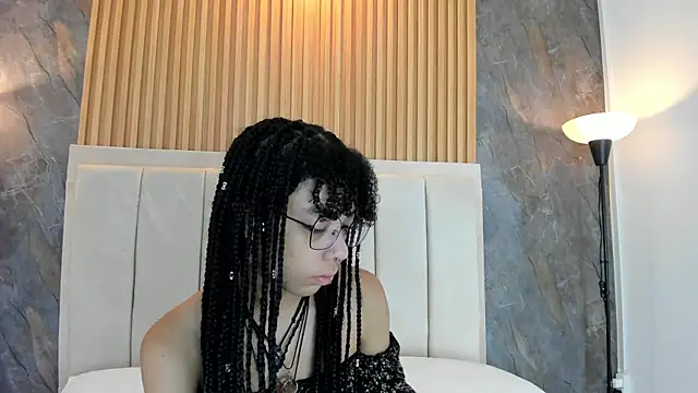 alice rossi4 online show from May 12, 2026, 11:27 am