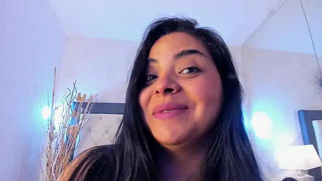 Snapshot of Gaby_Herreraa chatting on June 3, 2026, 11:44 am Gaby Herreraa online show from June 3, 2026, 11:44 am