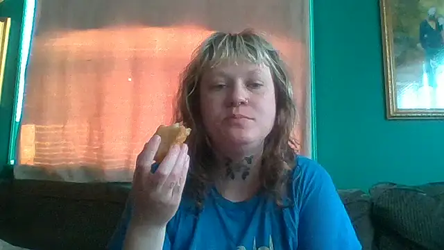 RosieSwitchBitch online show from June 26, 2026, 11:16 am