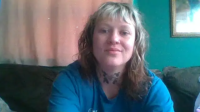 RosieSwitchBitch online show from June 27, 2026, 12:22 pm