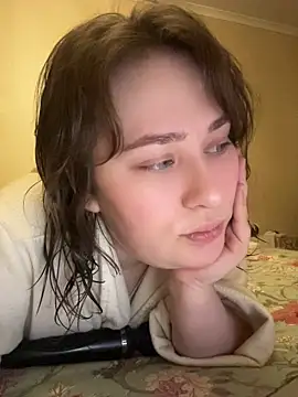 BettyRussian online show from April 29, 2026, 6:58 pm