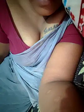 Tamil Hot HoneyBee online show from June 7, 2026, 3:17 pm