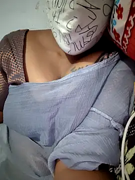 Tamil Hot HoneyBee online show from May 26, 2026, 6:33 am
