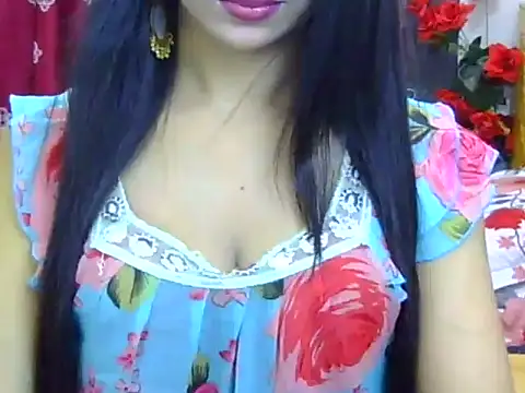Alina Nur online show from July 16, 2026, 7:11 pm