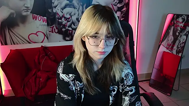 NyxCalderra online show from June 9, 2026, 7:04 pm