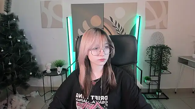 NyxCalderra online show from May 8, 2026, 8:51 am