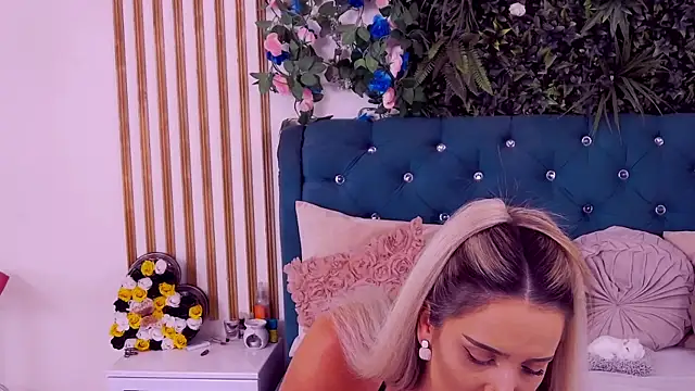 CherryMuse  online show from July 31, 2026, 4:56 am