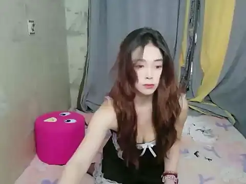 xiaoxiaohong030 online show from April 26, 2026, 10:34 am