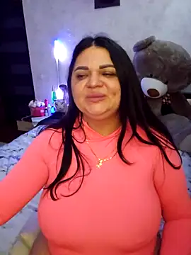 -CUTE-EVVIL- online show from April 27, 2026, 8:07 pm