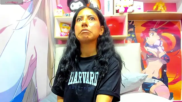 Isabella Cruz20 online show from April 27, 2026, 3:43 pm