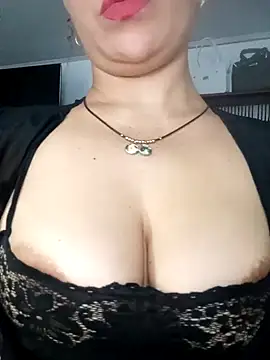 nadia  abaud online show from January 31, 2025, 11:45 pm