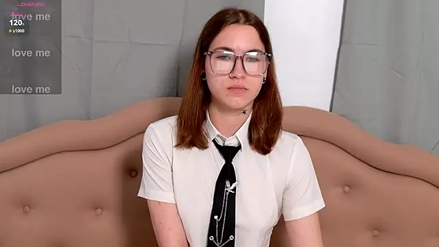 EvaAndLuna online show from July 16, 2026, 12:07 am