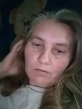 IrisMaris37 online show from June 24, 2026, 8:13 am