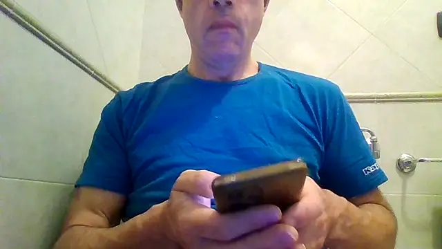 kelper18 online show from April 27, 2026, 7:23 pm