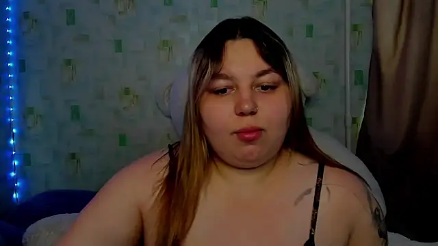 LillyHaigh online show from June 17, 2026, 12:04 pm