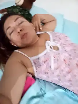 Luna Morch online show from May 14, 2026, 8:33 am