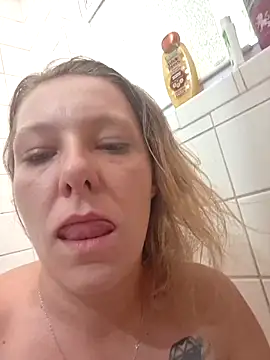 lickybaby26 online show from June 15, 2026, 8:19 pm
