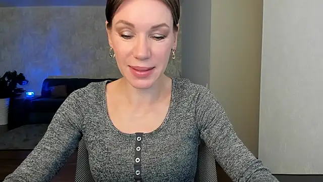 miababemi09 online show from May 11, 2026, 4:47 am
