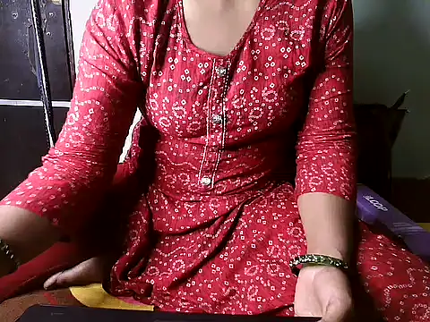 Snapshot of rehana_love chatting on May 10, 2026, 4:16 am rehana love online show from May 10, 2026, 4:16 am