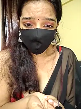 vanika2000 online show from June 9, 2026, 4:46 am