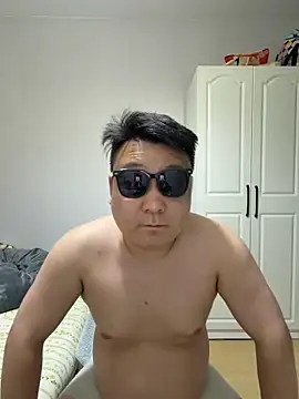 langzi-888 online show from May 15, 2026, 2:48 pm