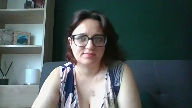 sensual paris online show from July 16, 2026, 5:37 am