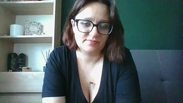 sensual paris online show from July 30, 2026, 5:28 am