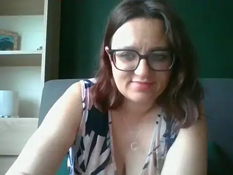 sensual paris online show from June 10, 2026, 5:30 am