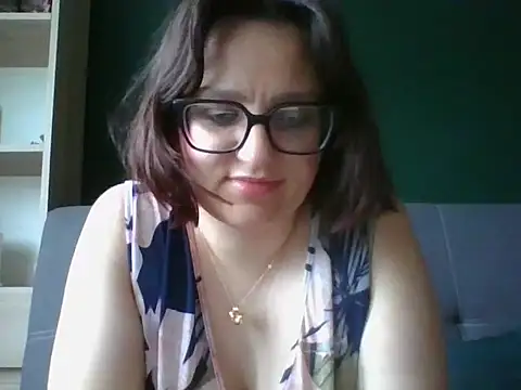 sensual paris online show from June 22, 2026, 5:26 am