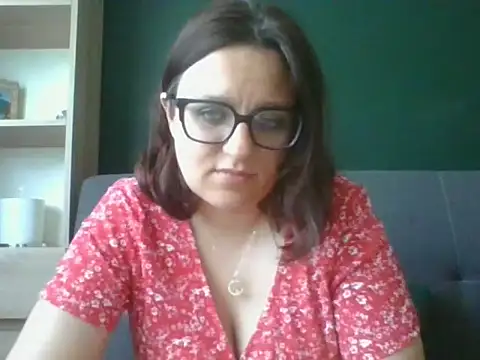 sensual paris online show from June 2, 2026, 5:29 am