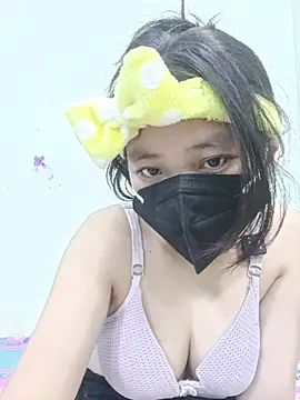 silkyhairs online show from May 19, 2026, 10:39 pm