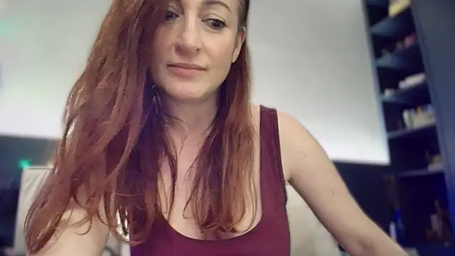 Snapshot of Peachy_ chatting on January 22, 2025, 11:45 am Peachy online show from January 22, 2025, 11:45 am