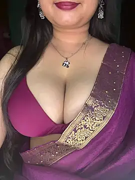 Naughty pooja44 online show from August 3, 2026, 8:04 pm