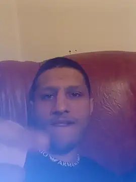 hotrichardo2 online show from April 27, 2026, 10:02 am