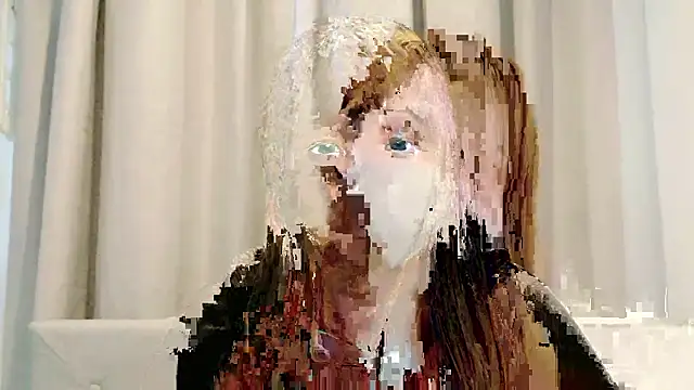 momoka  o0 online show from May 9, 2026, 7:01 am