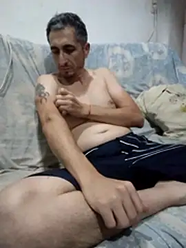 Alejandro83bsf online show from April 29, 2026, 5:52 pm