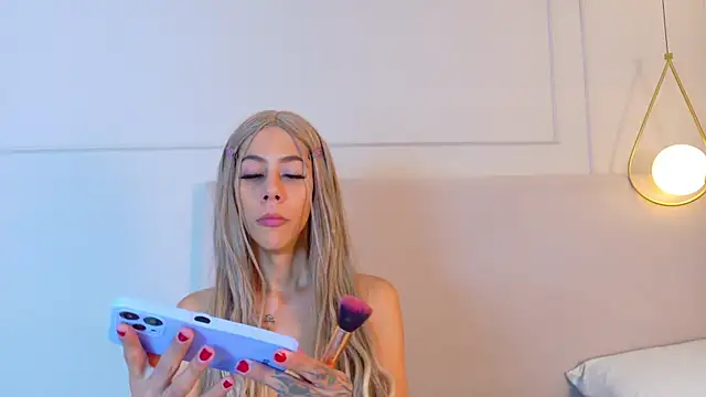 ZoeyPetit online show from May 8, 2026, 11:14 am