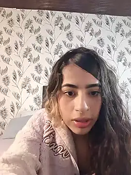 Snapshot of SophiaRivers chatting on June 27, 2026, 12:22 pm SophiaRivers online show from June 27, 2026, 12:22 pm