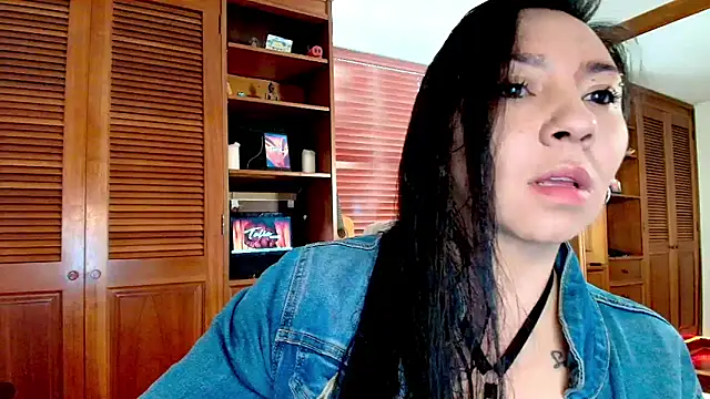 Taliapeach online show from May 4, 2026, 2:09 pm