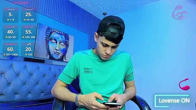 Snapshot of Ethanx18_ chatting on July 18, 2026, 3:26 am Ethanx18 online show from July 18, 2026, 3:26 am