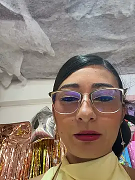 Snapshot of IsabellaMariet chatting on July 7, 2026, 3:59 pm IsabellaMariet online show from July 7, 2026, 3:59 pm