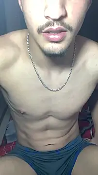 adamhdgdhdv73 online show from July 9, 2026, 12:55 am