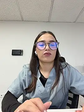 Snapshot of Sweet_Milaa1 chatting on July 15, 2026, 7:54 pm Sweet Milaa1 online show from July 15, 2026, 7:54 pm