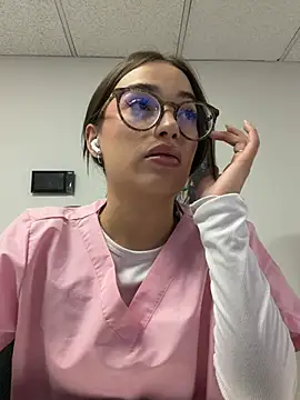 Snapshot of Sweet_Milaa1 chatting on July 13, 2026, 8:19 pm Sweet Milaa1 online show from July 13, 2026, 8:19 pm