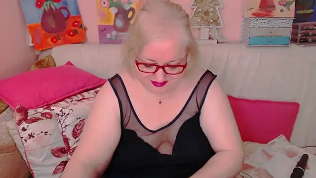Maturelove xxx online show from July 7, 2026, 7:39 pm