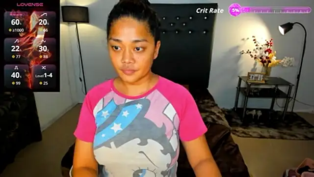 curly tops69 online show from June 17, 2026, 7:19 am